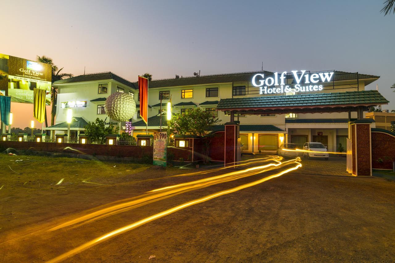 Golf View Hotels & Suites Nedumbassery Exterior foto